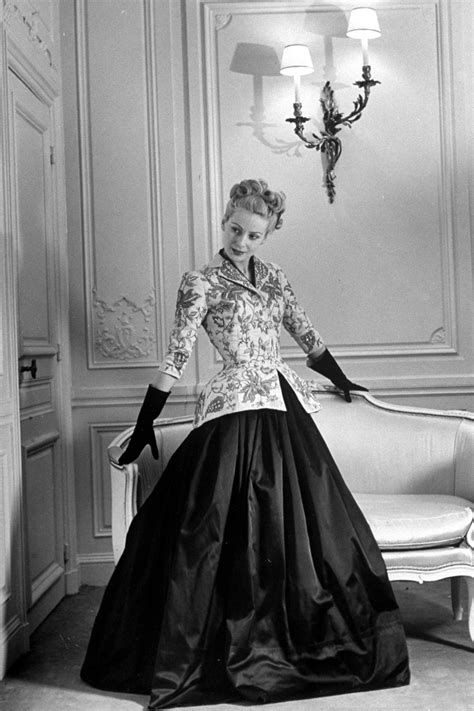 christian Dior gowns 1940s